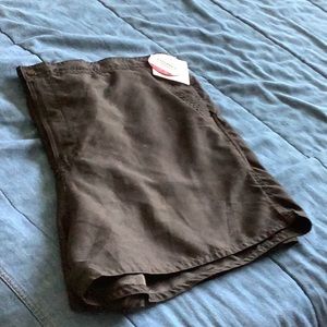 New shorts 🩳 sz 24w black